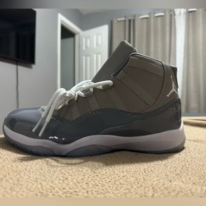 AIR JORDAN 11 RETRO 'COOL GREY'